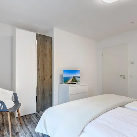 Bernsteinquartier Bq0557 - Bonjour Kolpinsee